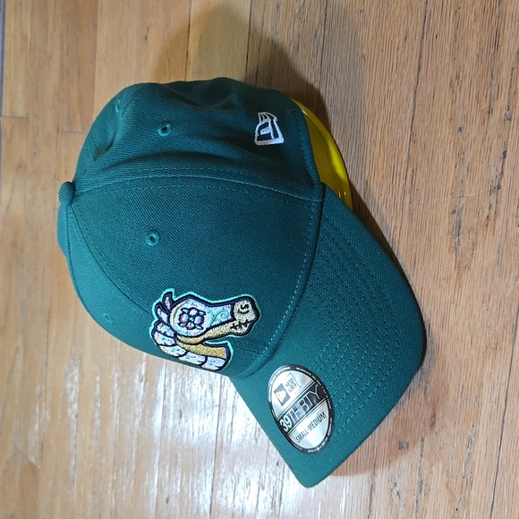 NWT Charlotte Knights MiLB New Era 39THIRTY Hat - Picture 3 of 10